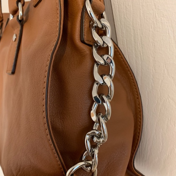 Michael Kors Hamilton Large Tote Bag - Picture 3 of 7